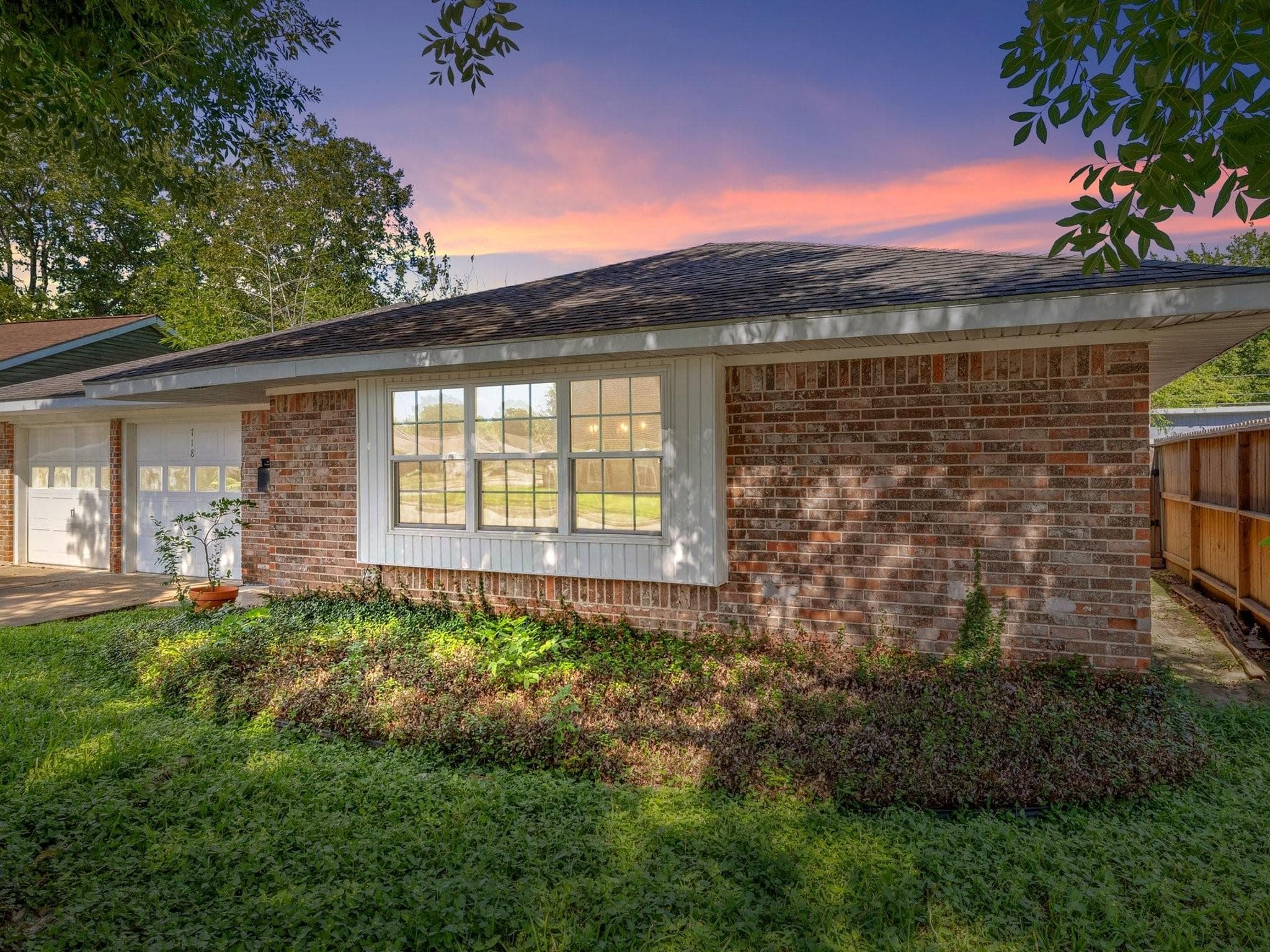 718 Rutgers Ln