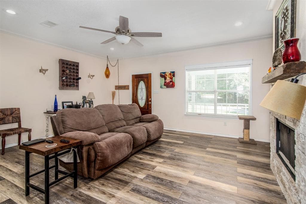Gallery image 4