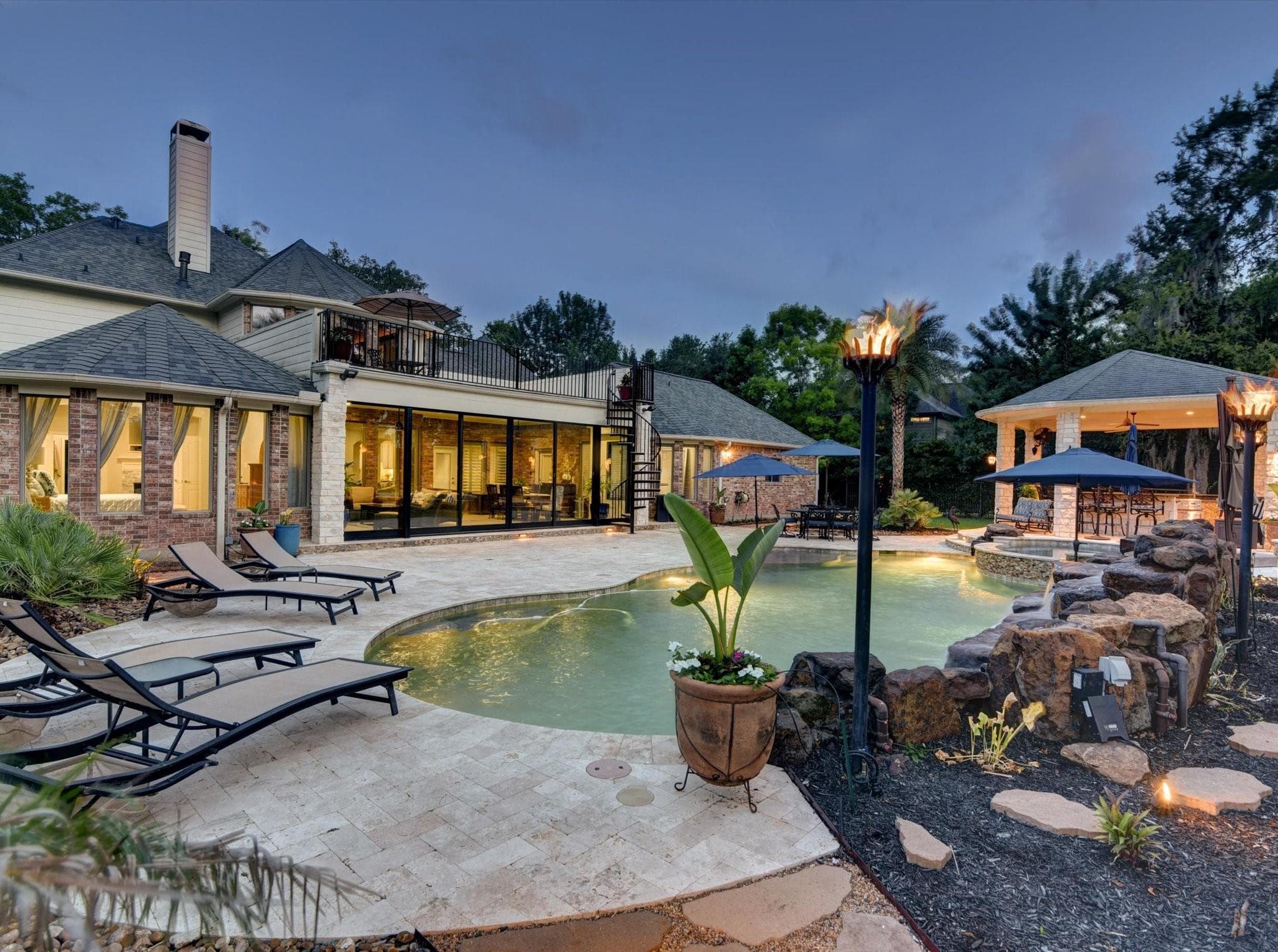 75 Bees Creek Rd