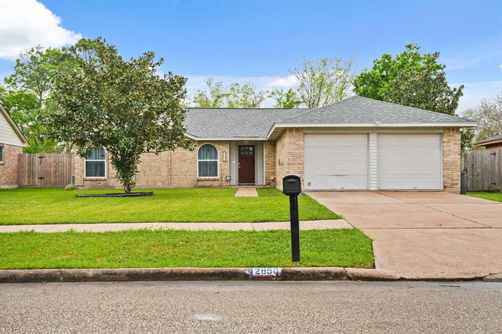 2850 Pilgrims Point Dr