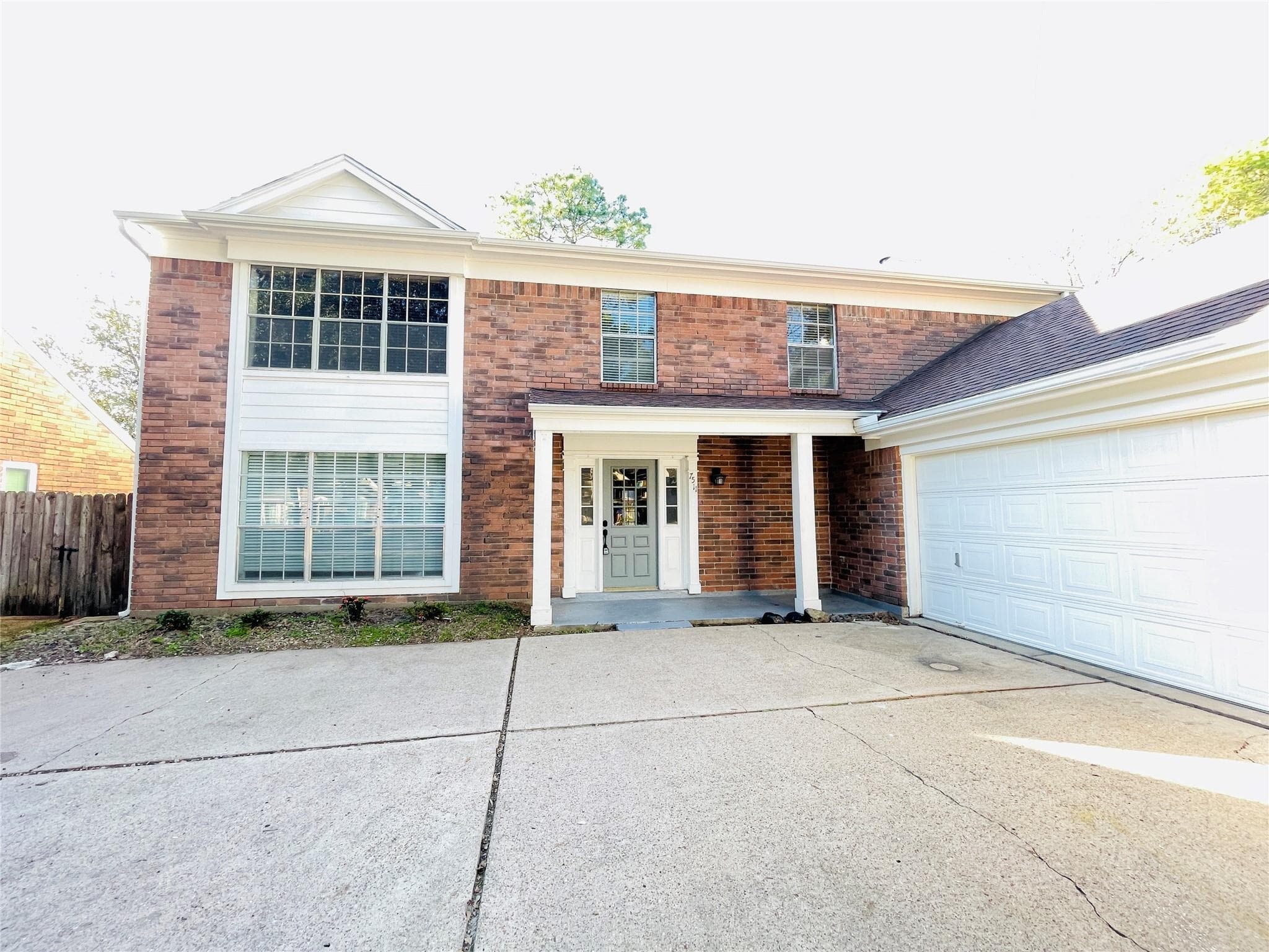 7511 Shangrila Ln