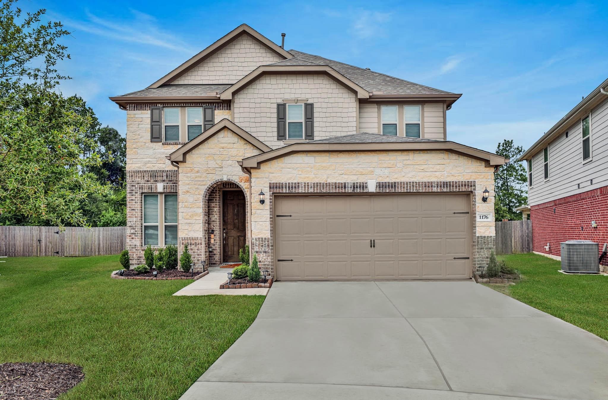 1176 Littleton Ct