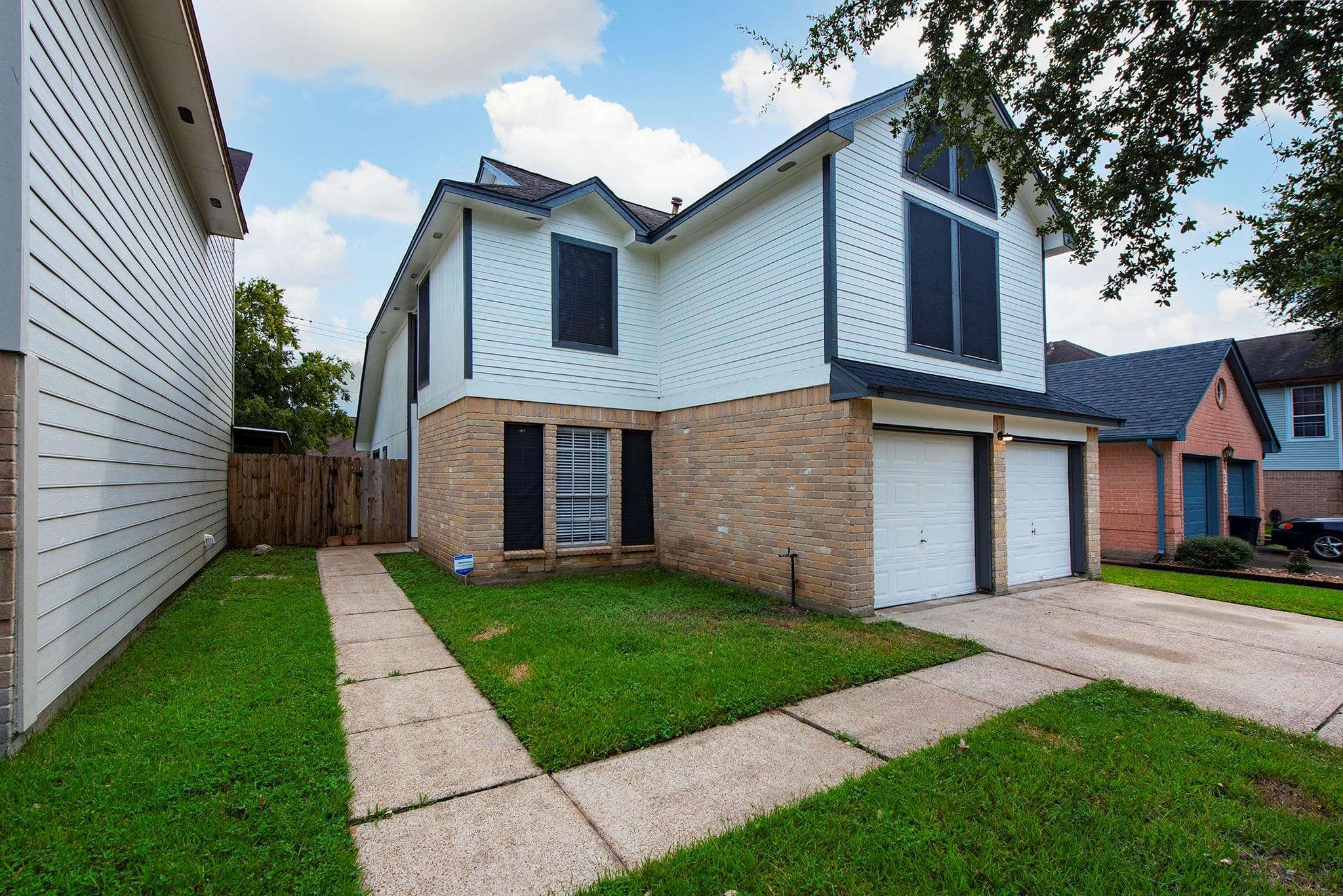 934 Hartman Dr