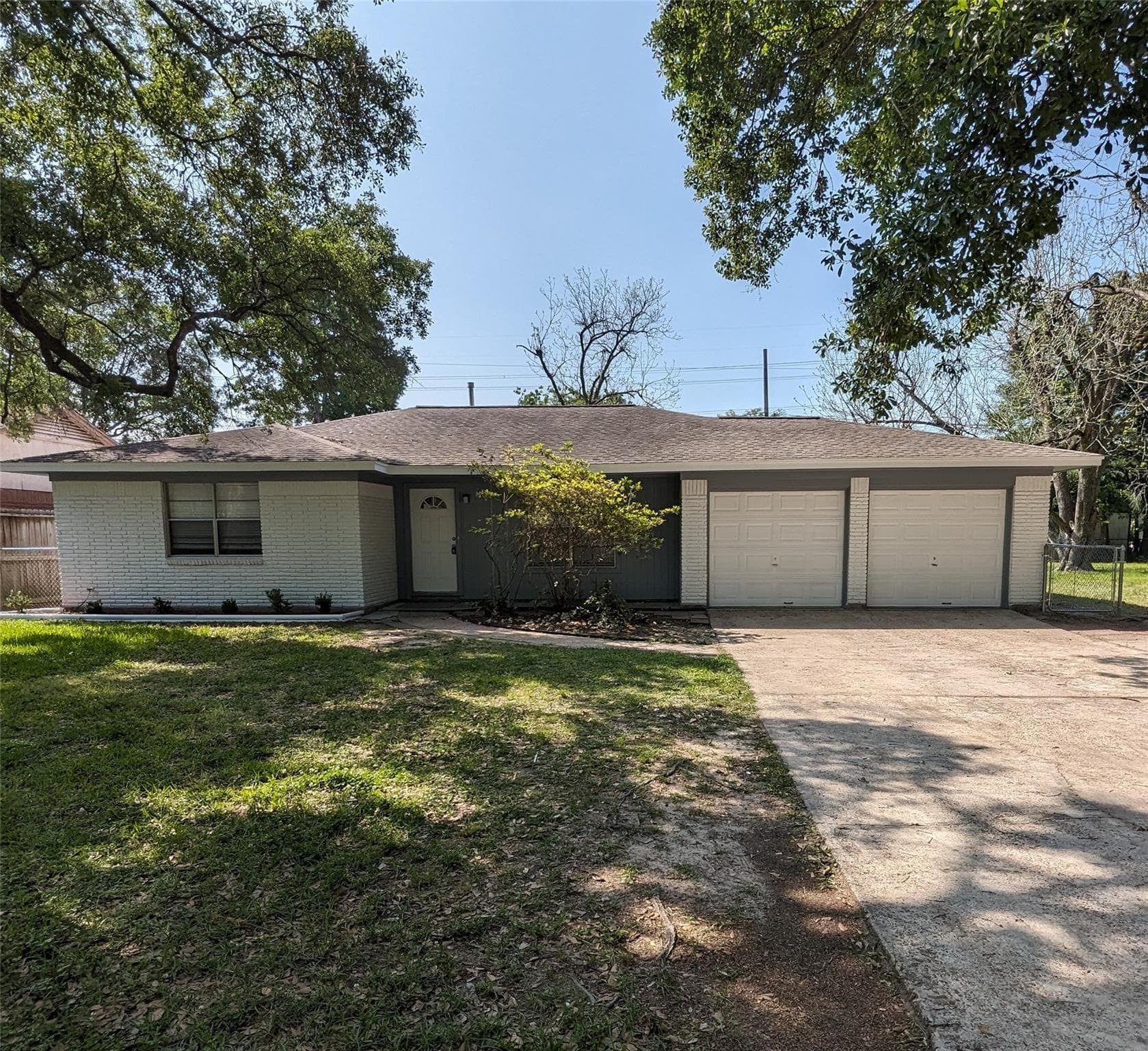 7022 Willowtex Dr