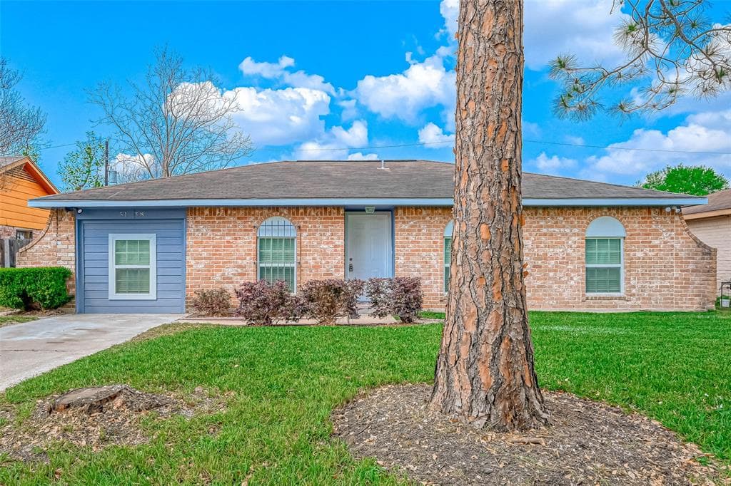5138 Danfield Dr