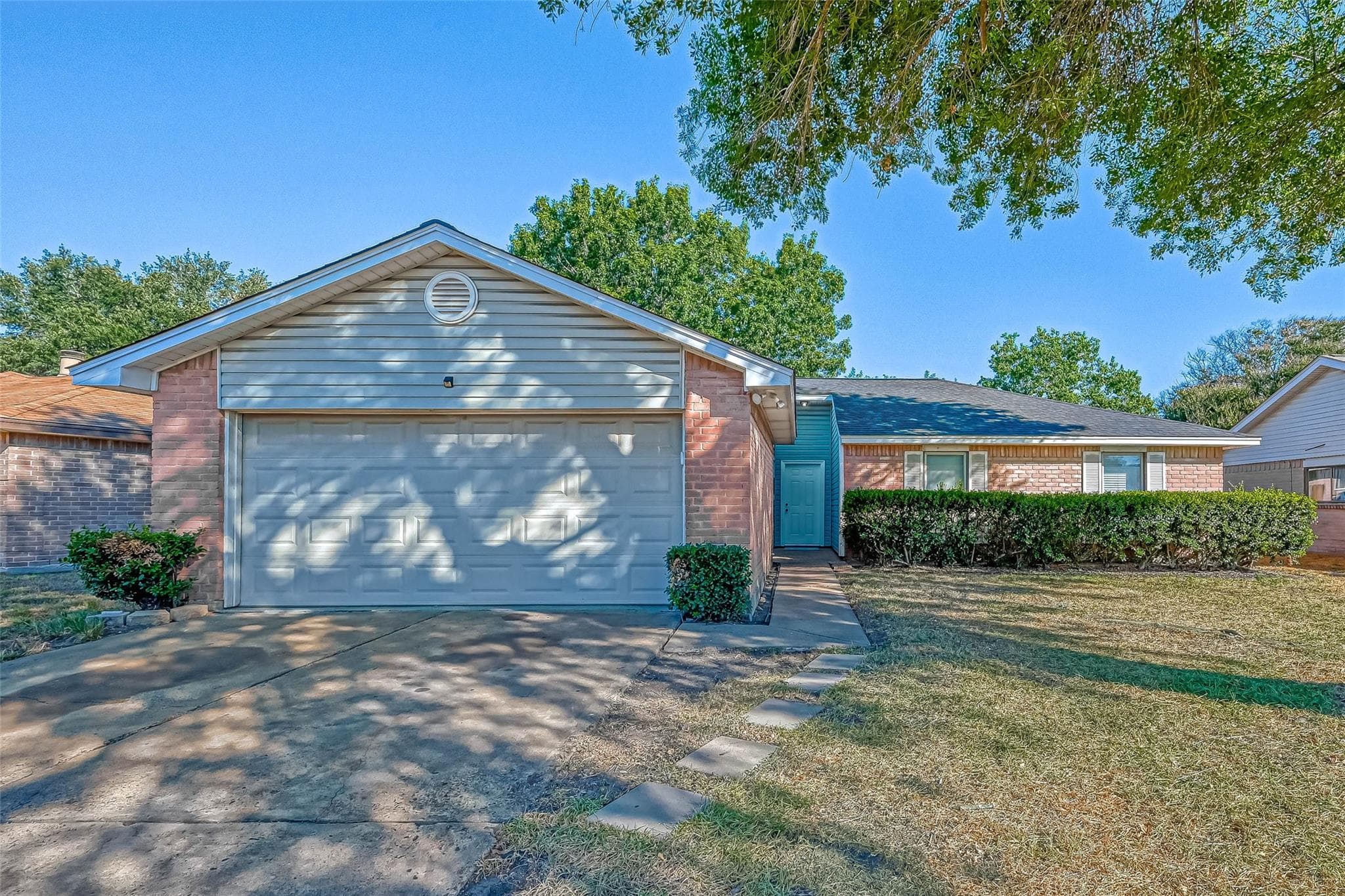 24130 Silversmith Ln