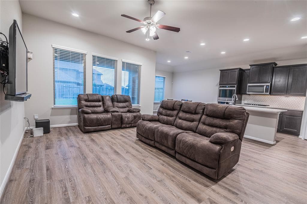 5423 Wildbrush Dr