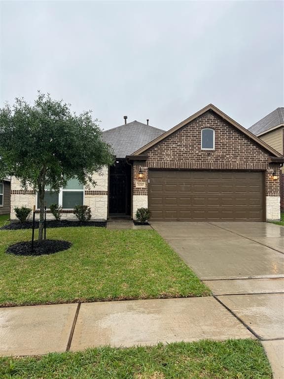 21210 Fox Hillside Way