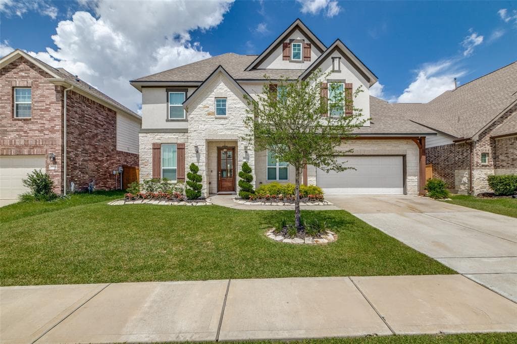 15734 Deeside Spring Dr
