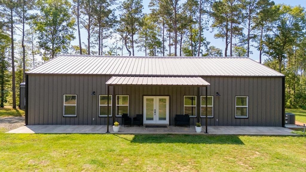 1555 Fm 1746