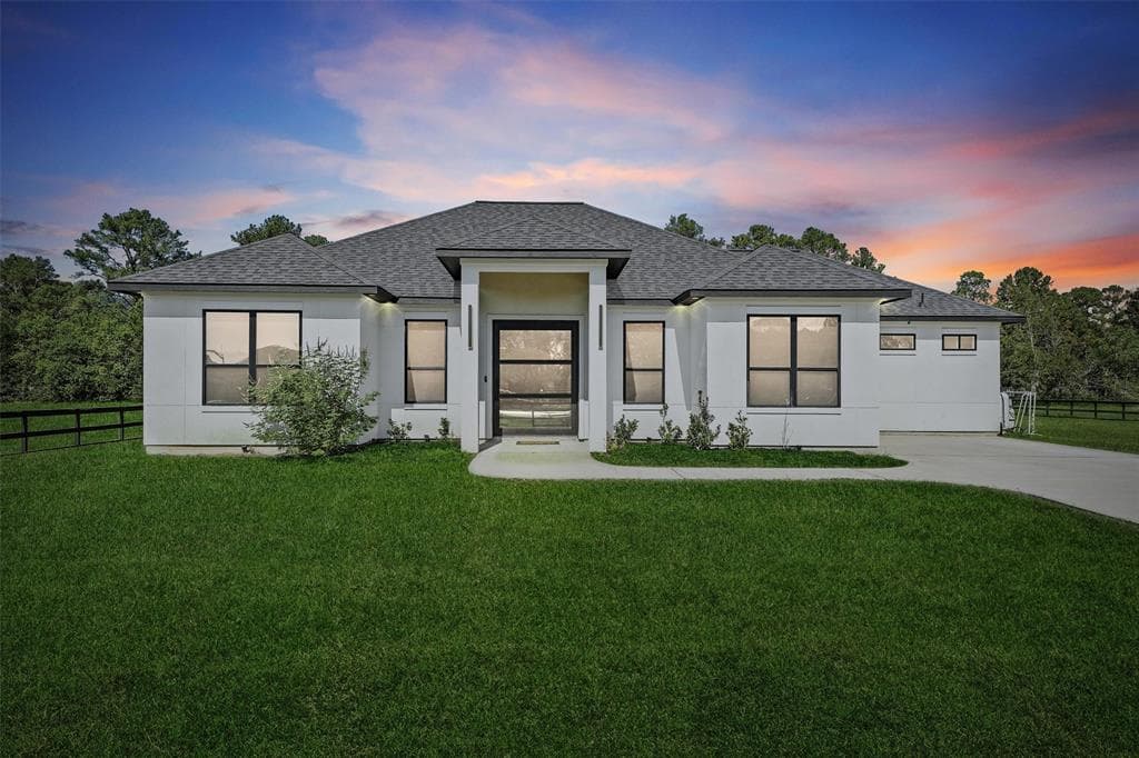 4007 Sherri Ln