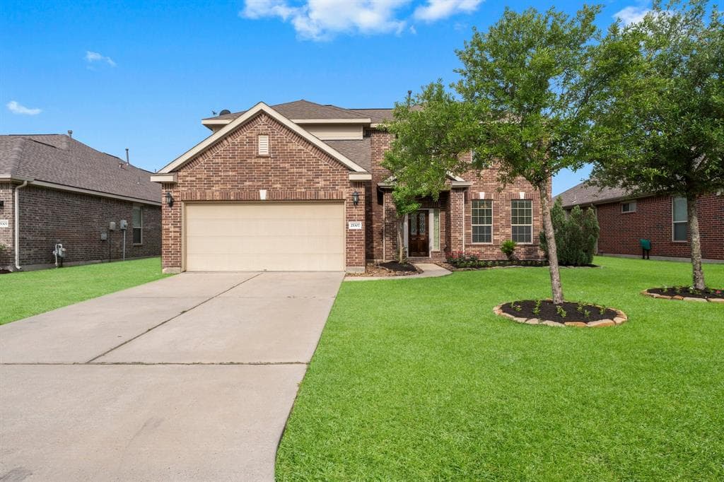 Main property image