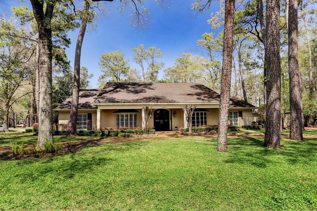 10614 Twelve Oaks Dr