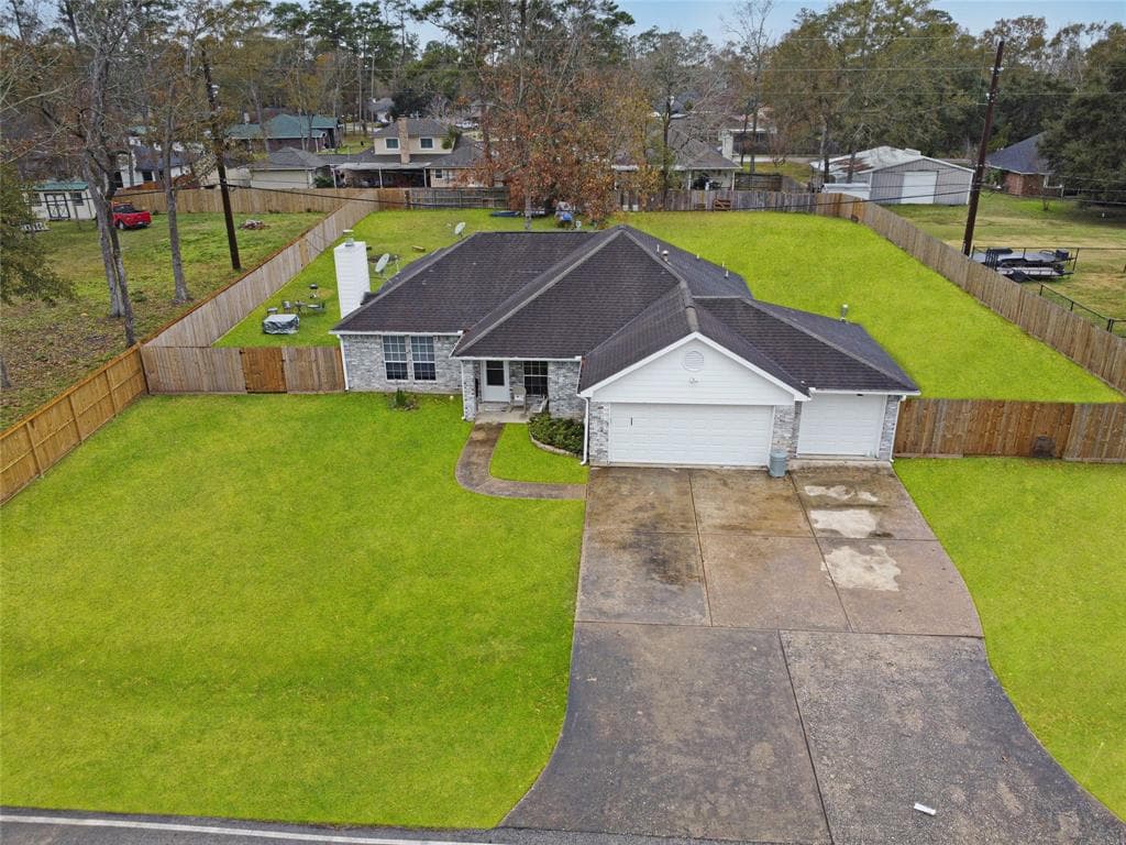 18415 Belle Cote Dr