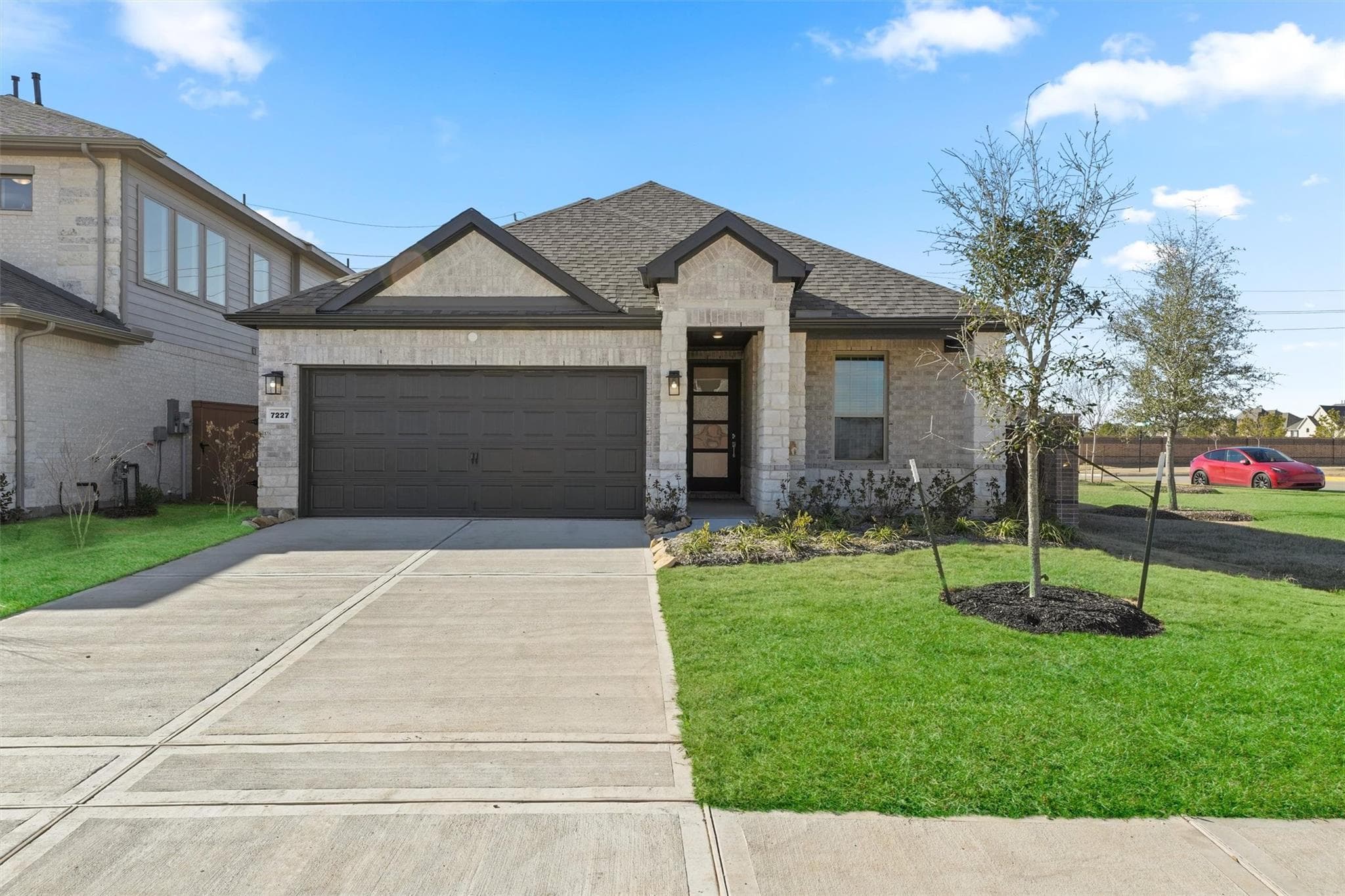 7227 Bur Oak Bend Way