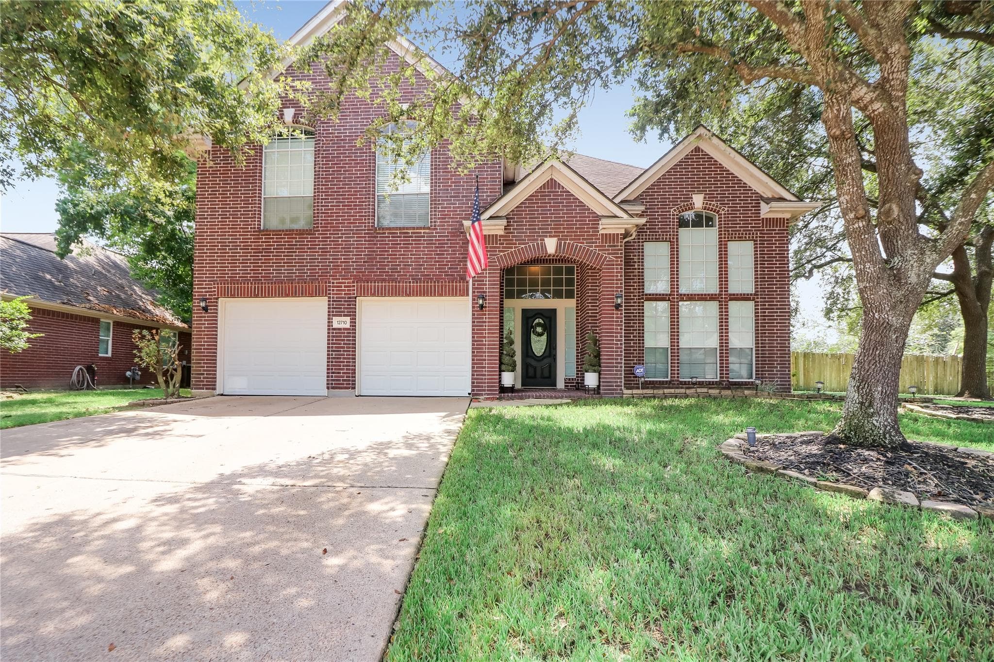 12710 Leemont Ct
