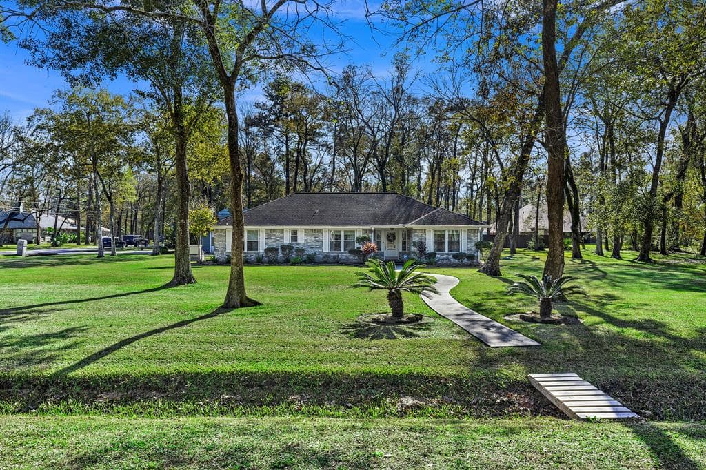 1403 Rain Lake Trl