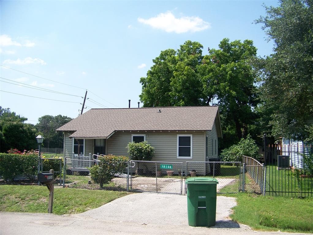 10150 Alfred Ln