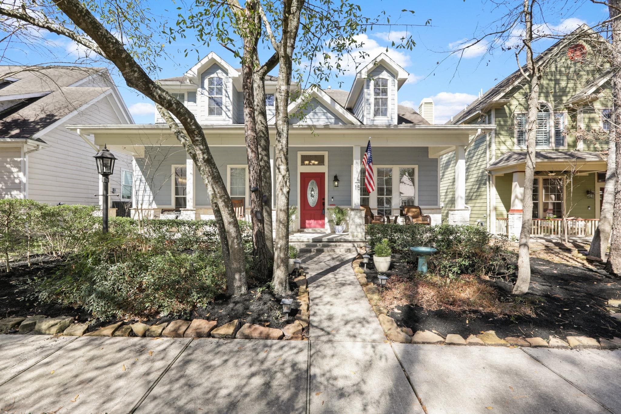 15 Ivy Garden St