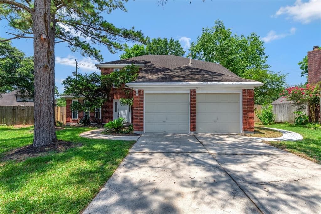 1202 Pine Fork Ct