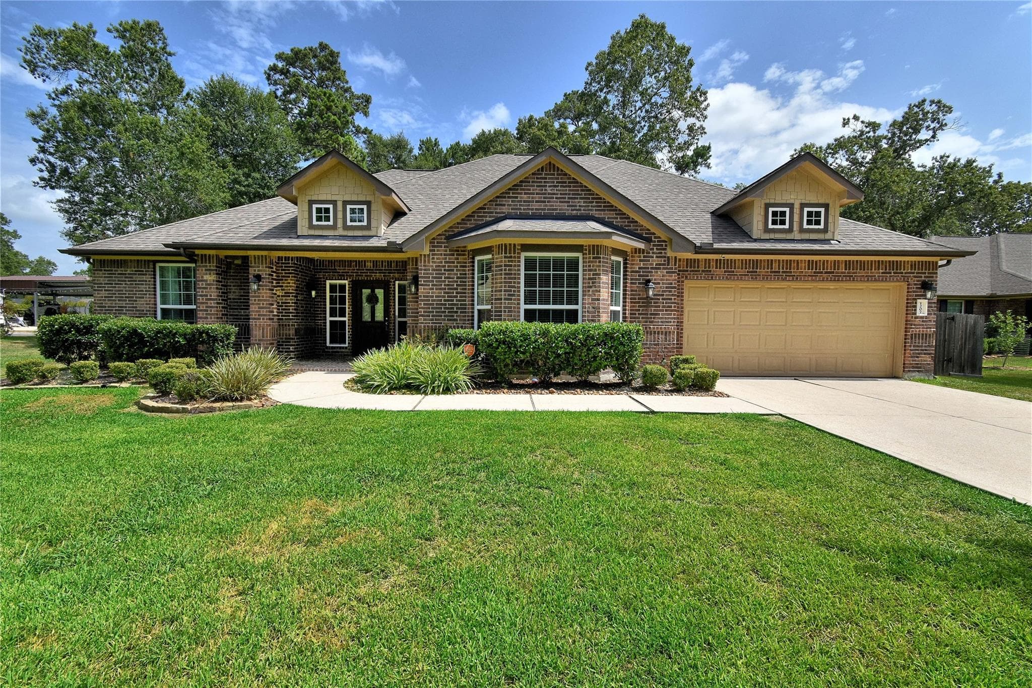 1207 Commons Waterway Dr
