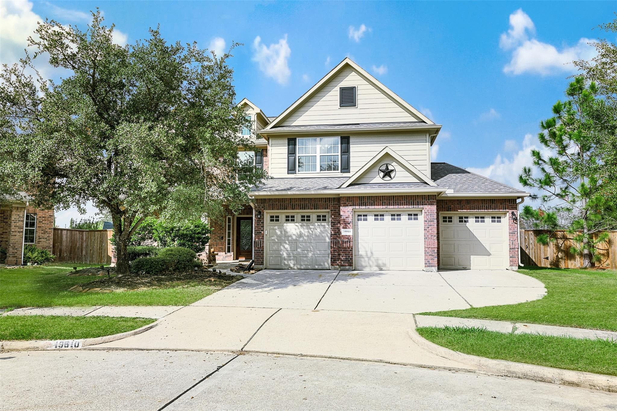 19910 Empress Crossing Ct