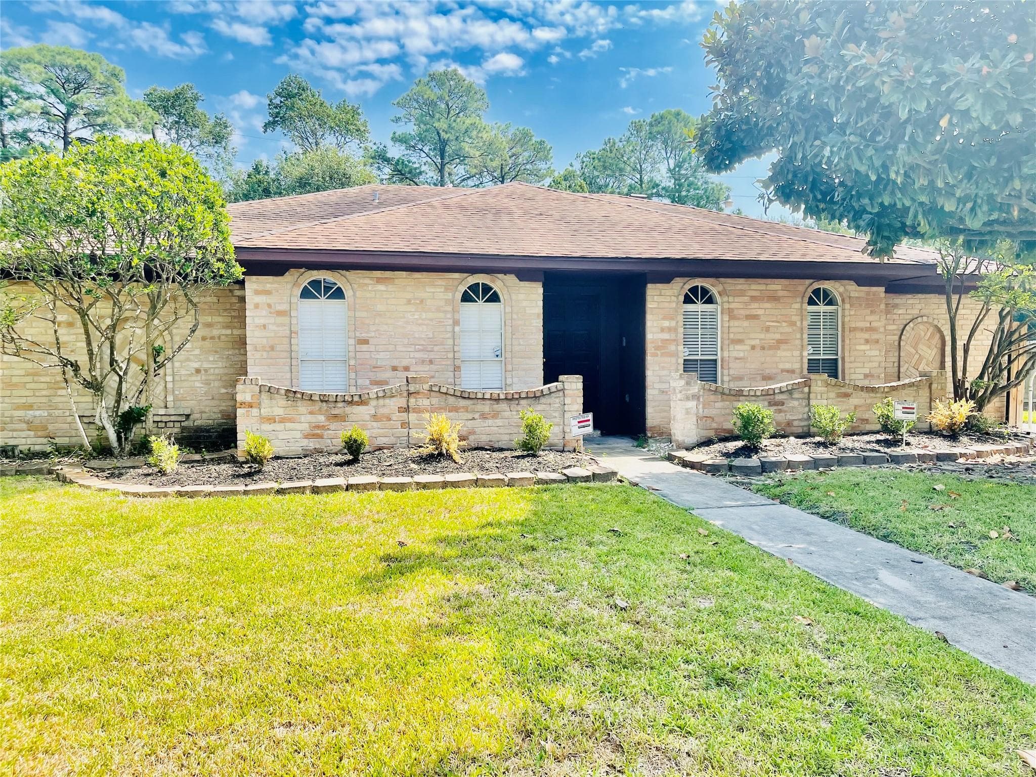 19930 Foxchester Ln
