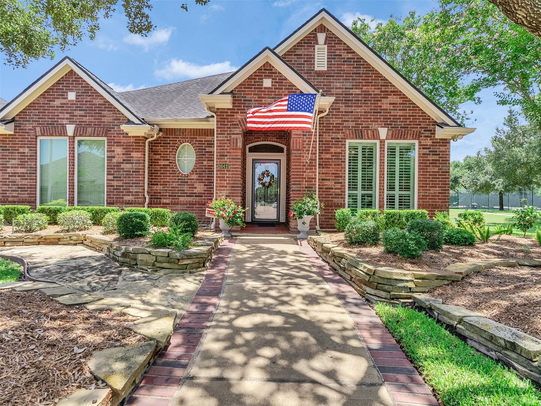 Main property image