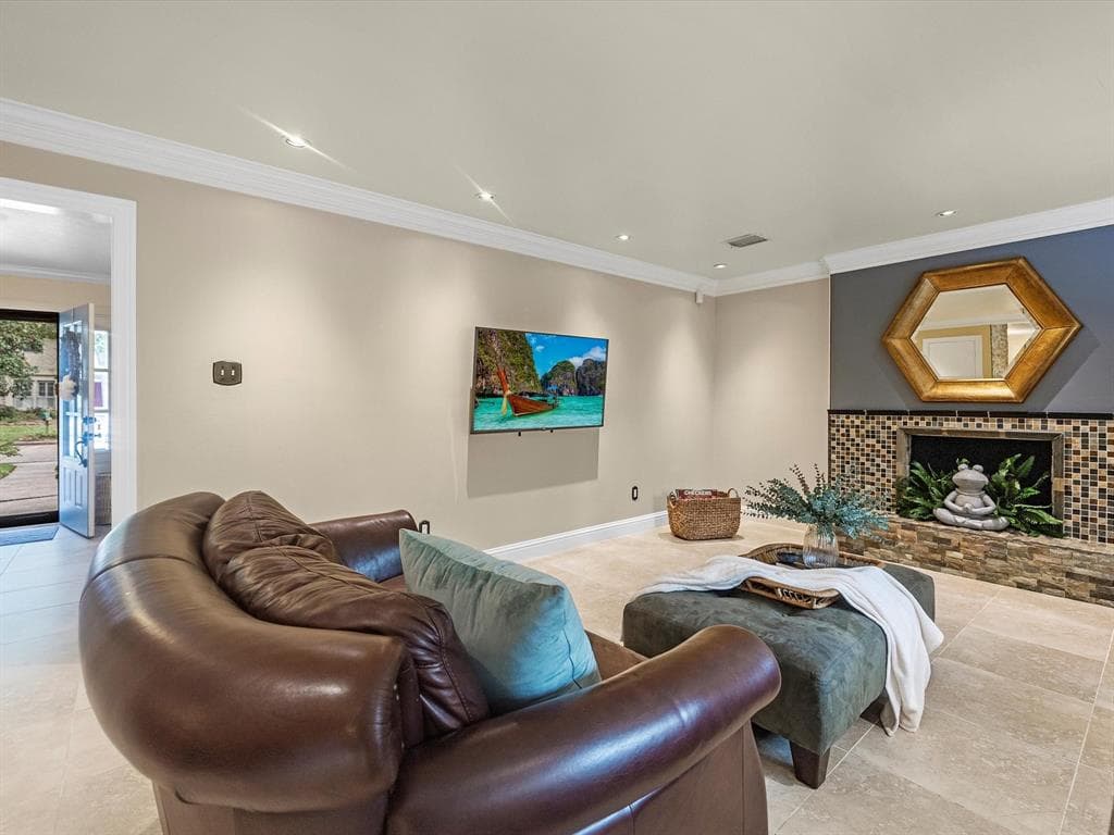 Gallery image 4
