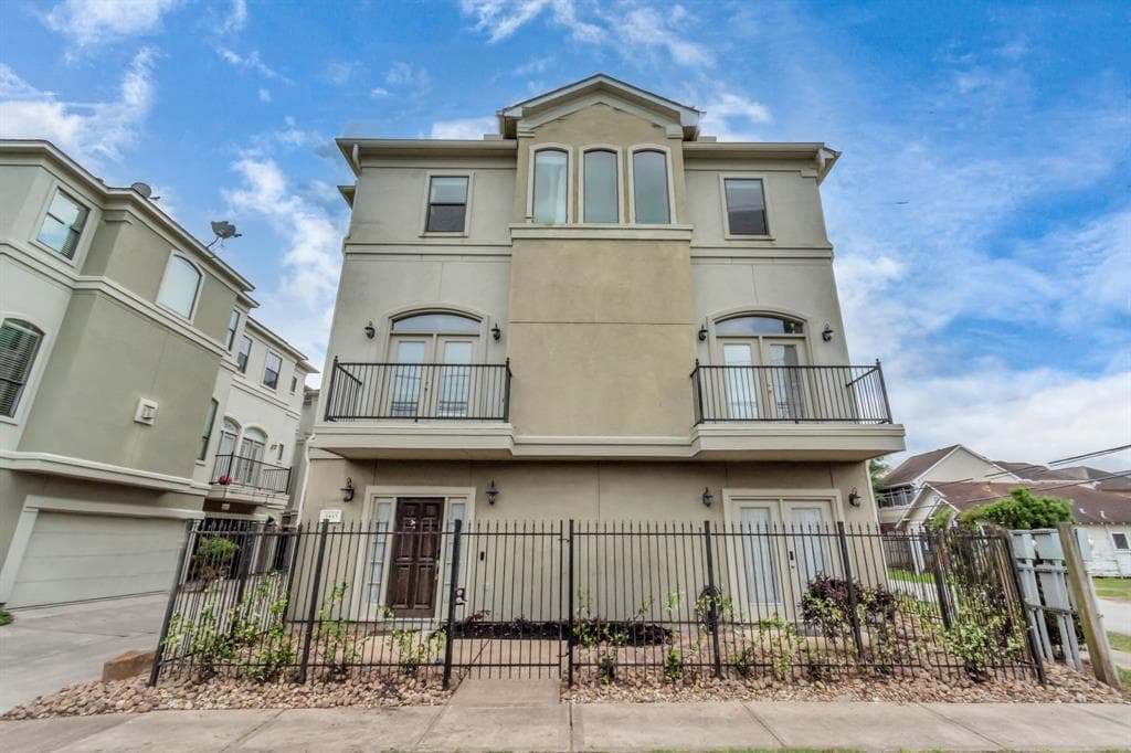 Gallery image 4