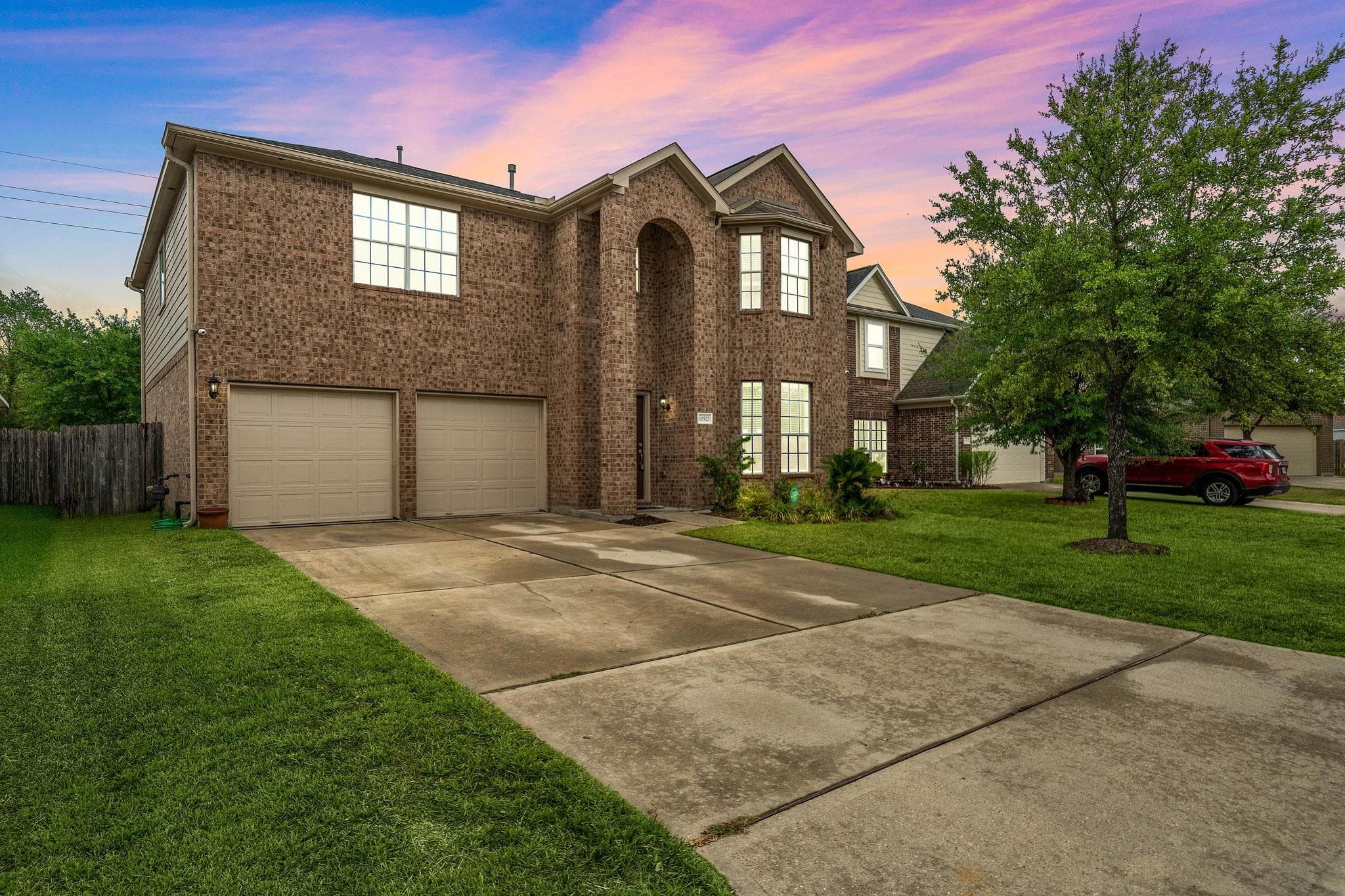 10527 Whisper Bluff Dr