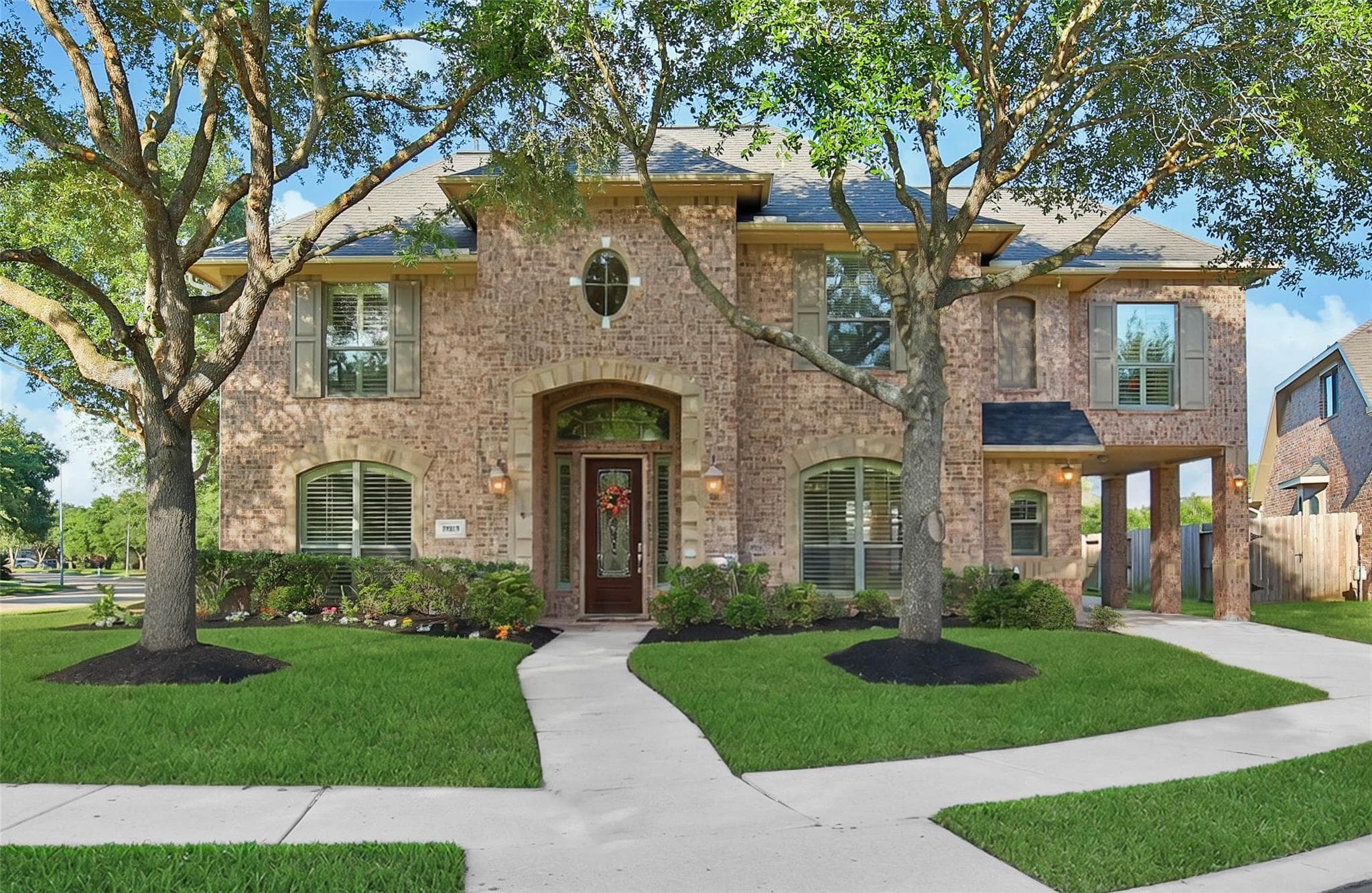 21210 Crescent Star Ct