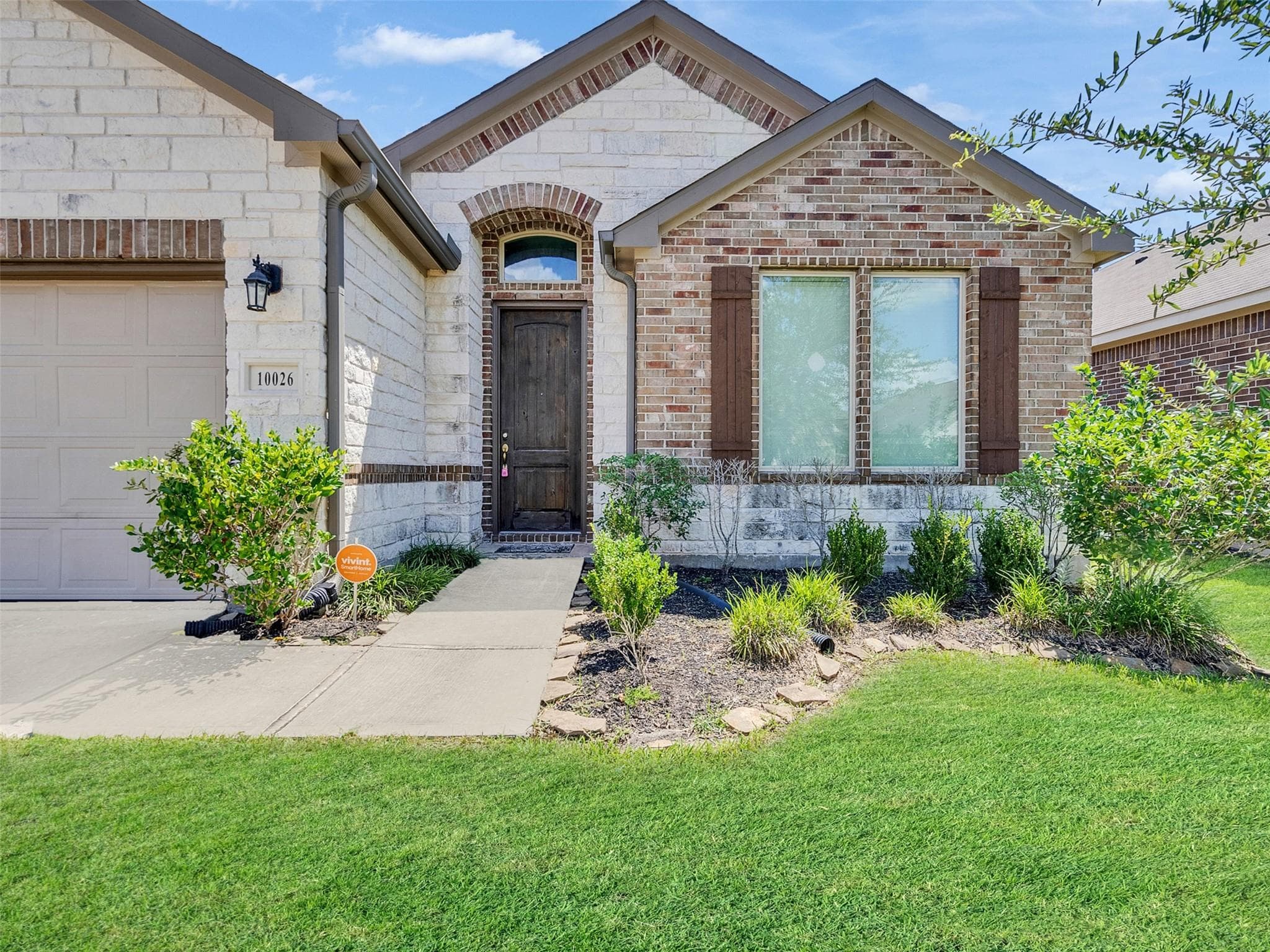 10026 Thicket Park Ln