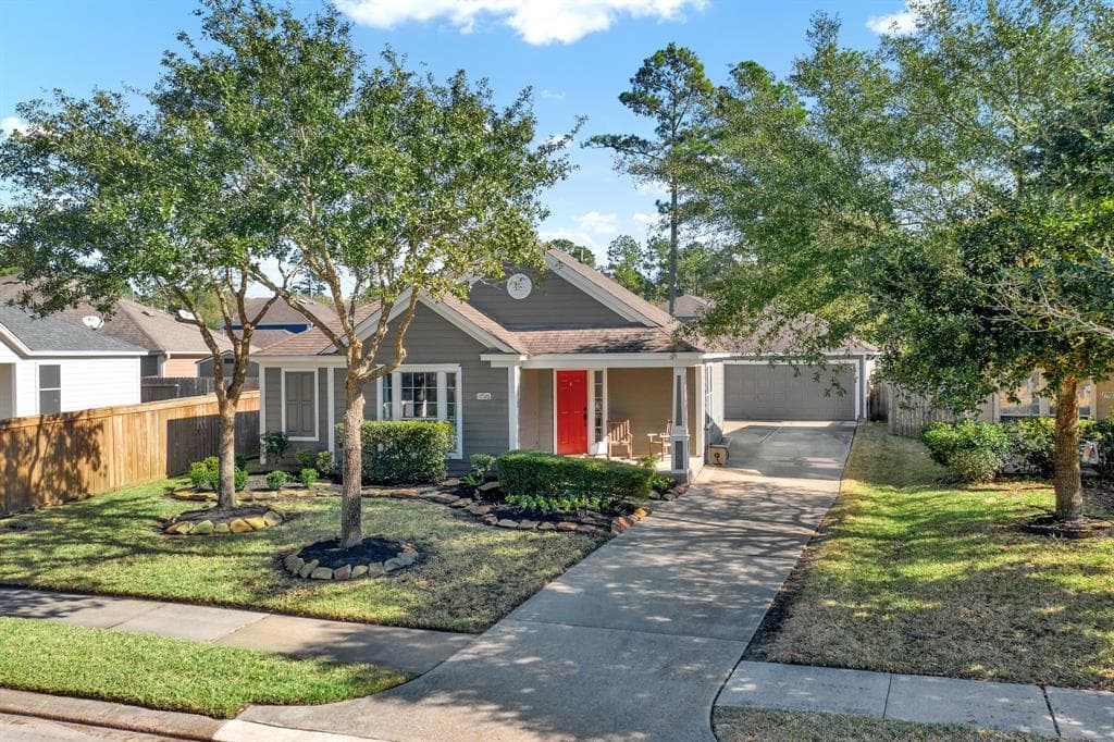 17926 Eagle Pass Falls Ct