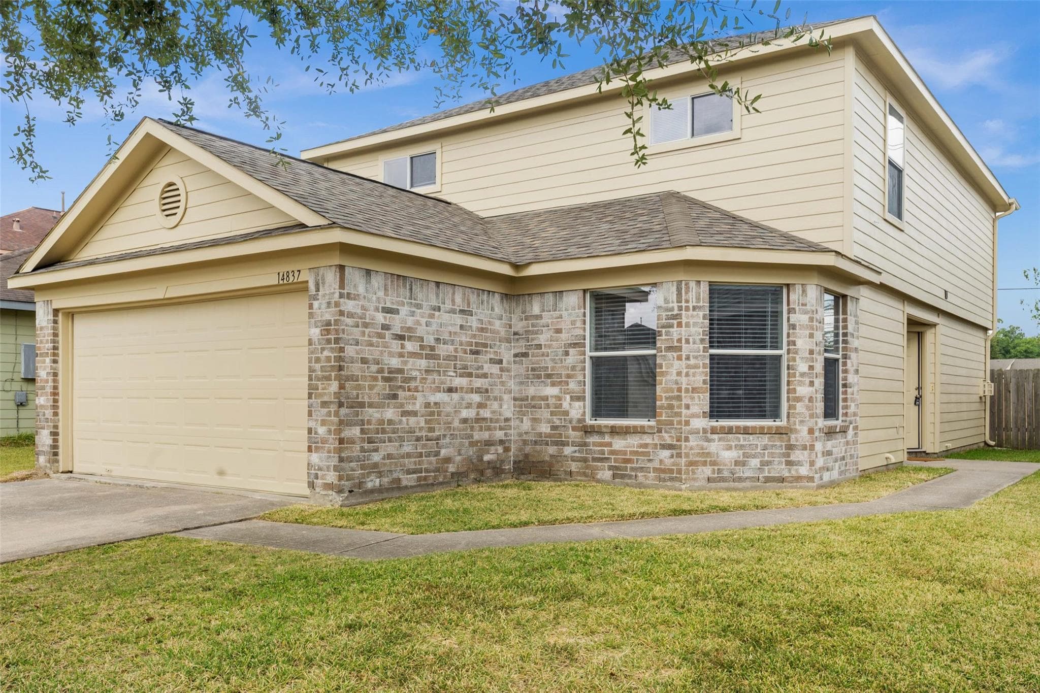 Main property image