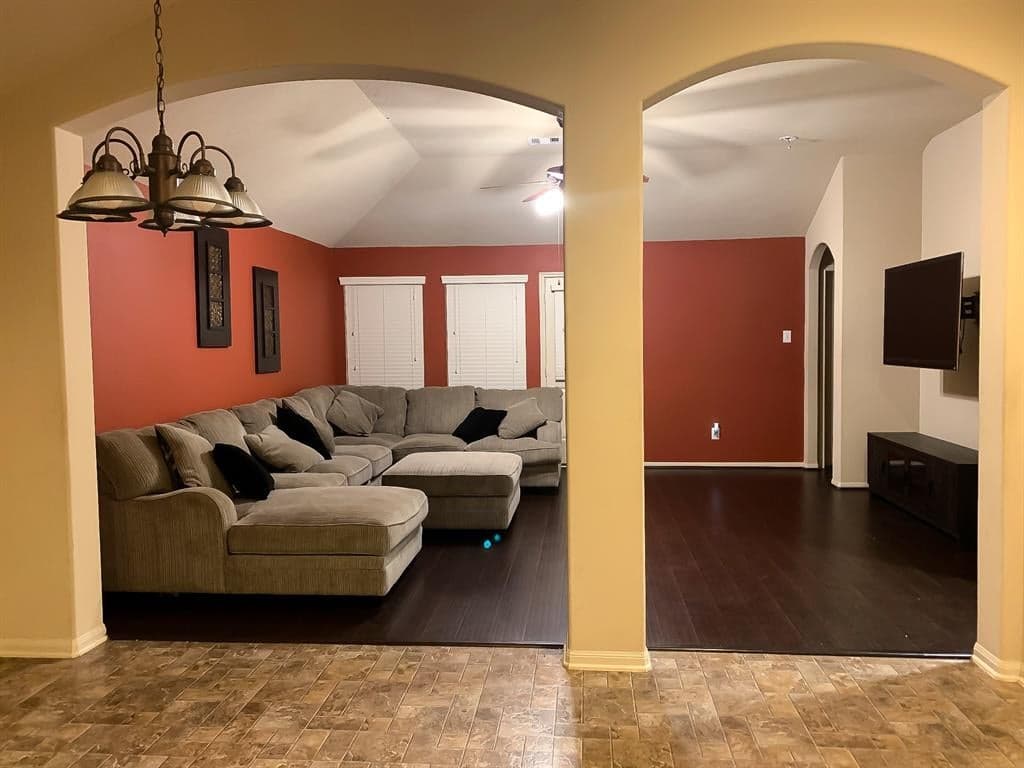 Gallery image 4