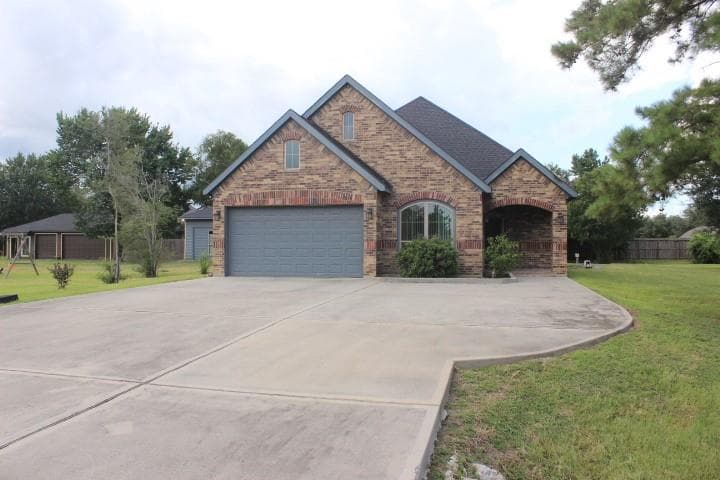 24510 Katex Blvd