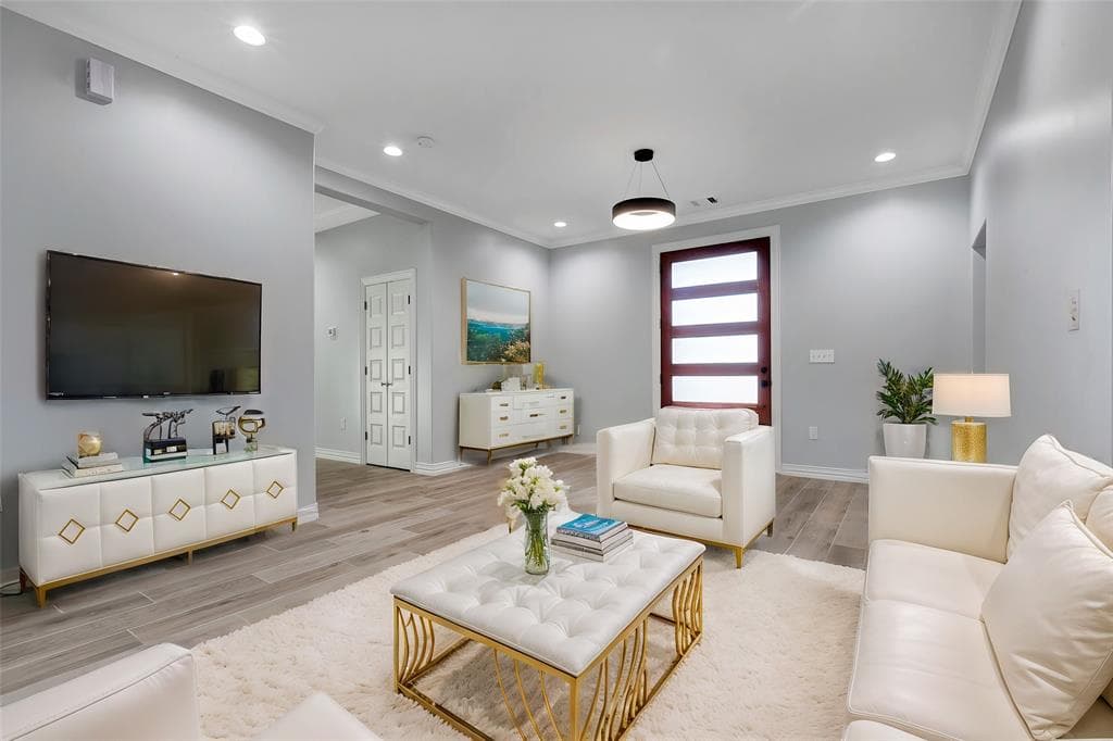 Gallery image 3