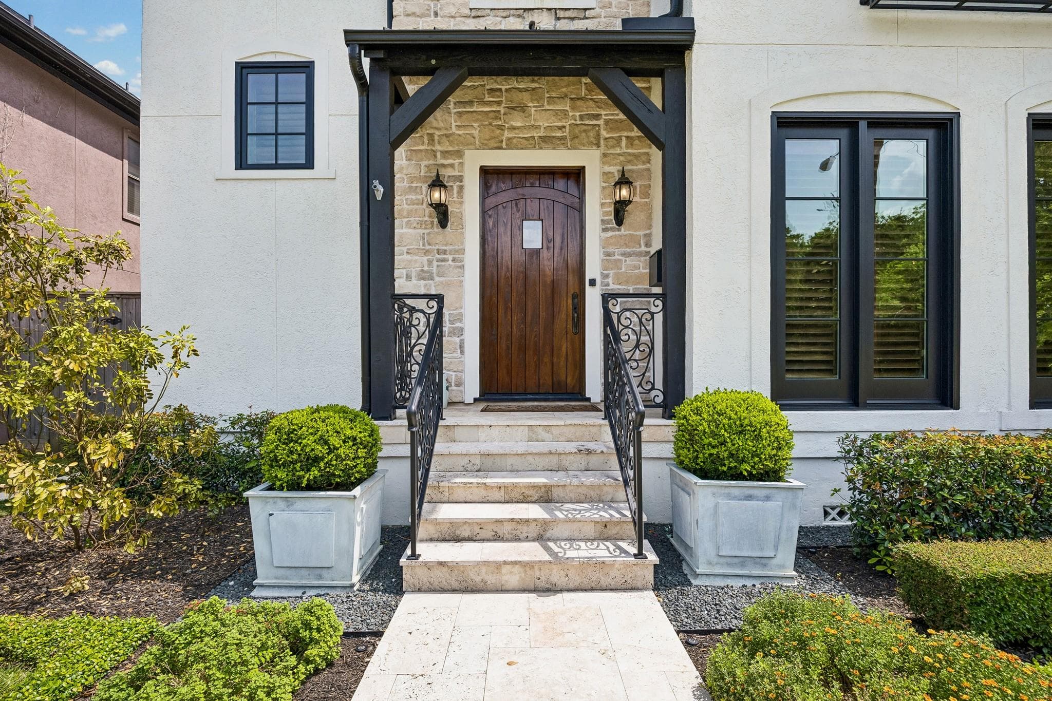 Gallery image 2