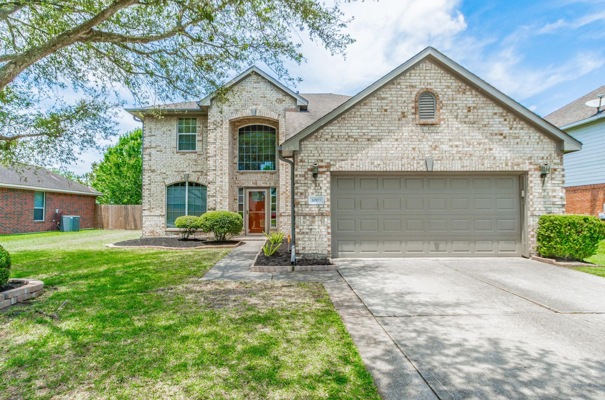 3003 Diamond Bay Dr