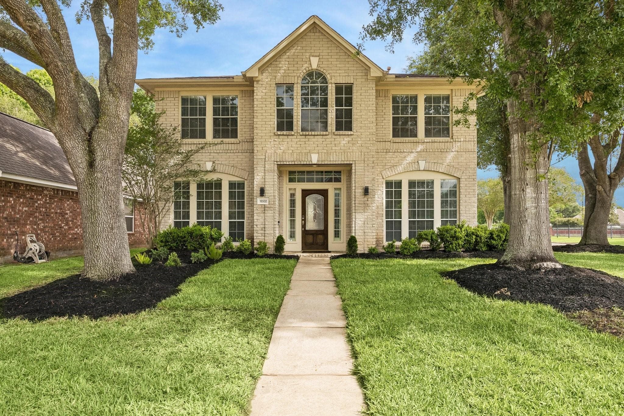 18502 Mill Path Ct