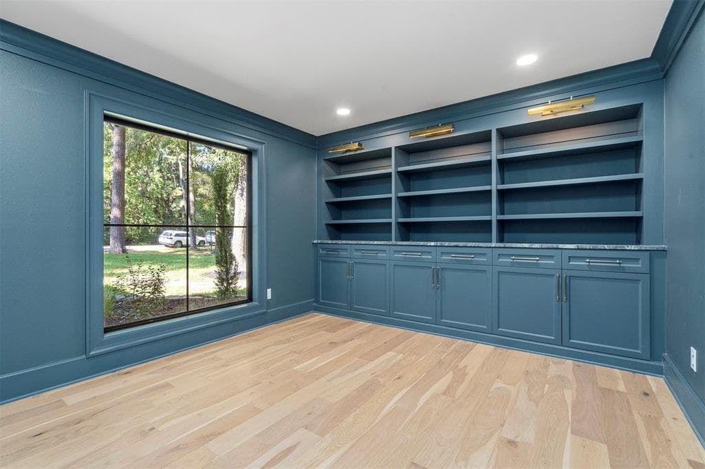 Gallery image 4