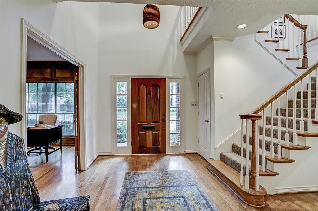 Gallery image 2