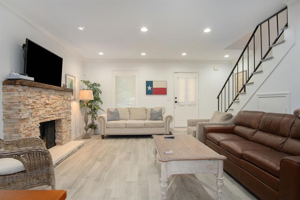 Gallery image 4