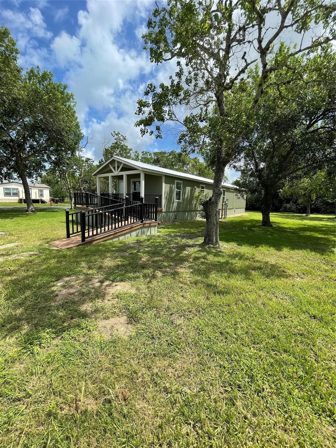 Gallery image 3