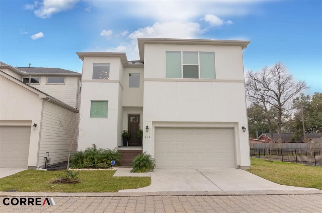 339 Yale Oaks Ln