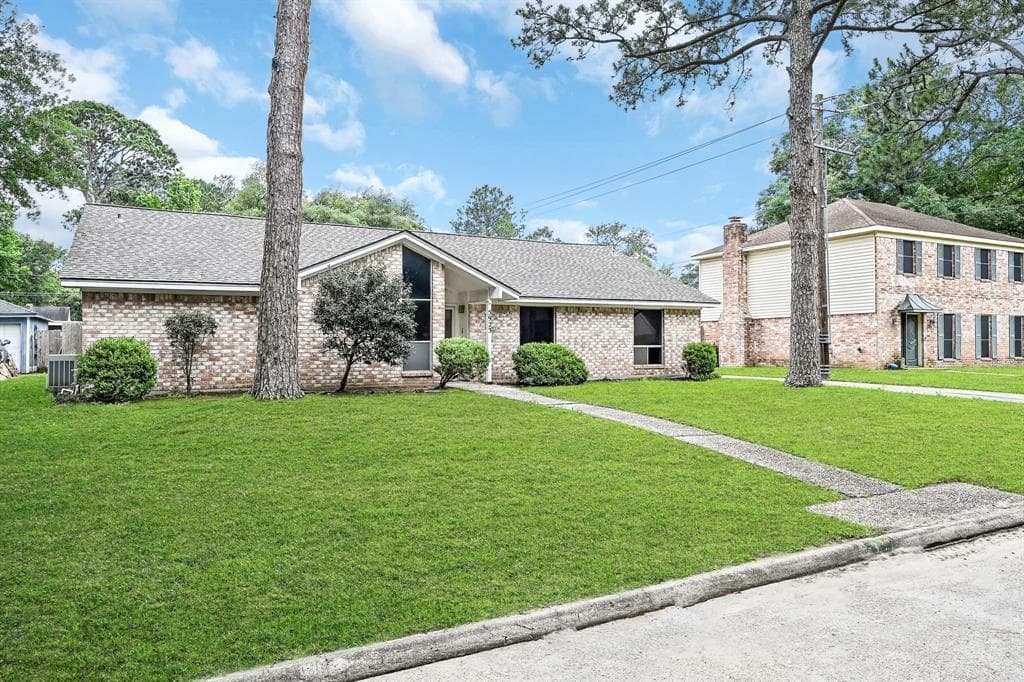 Main property image