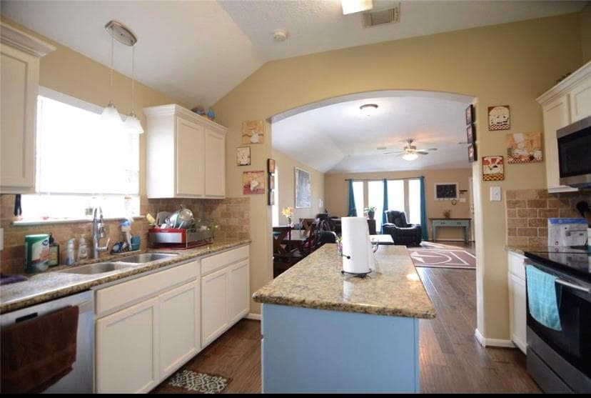 Gallery image 2