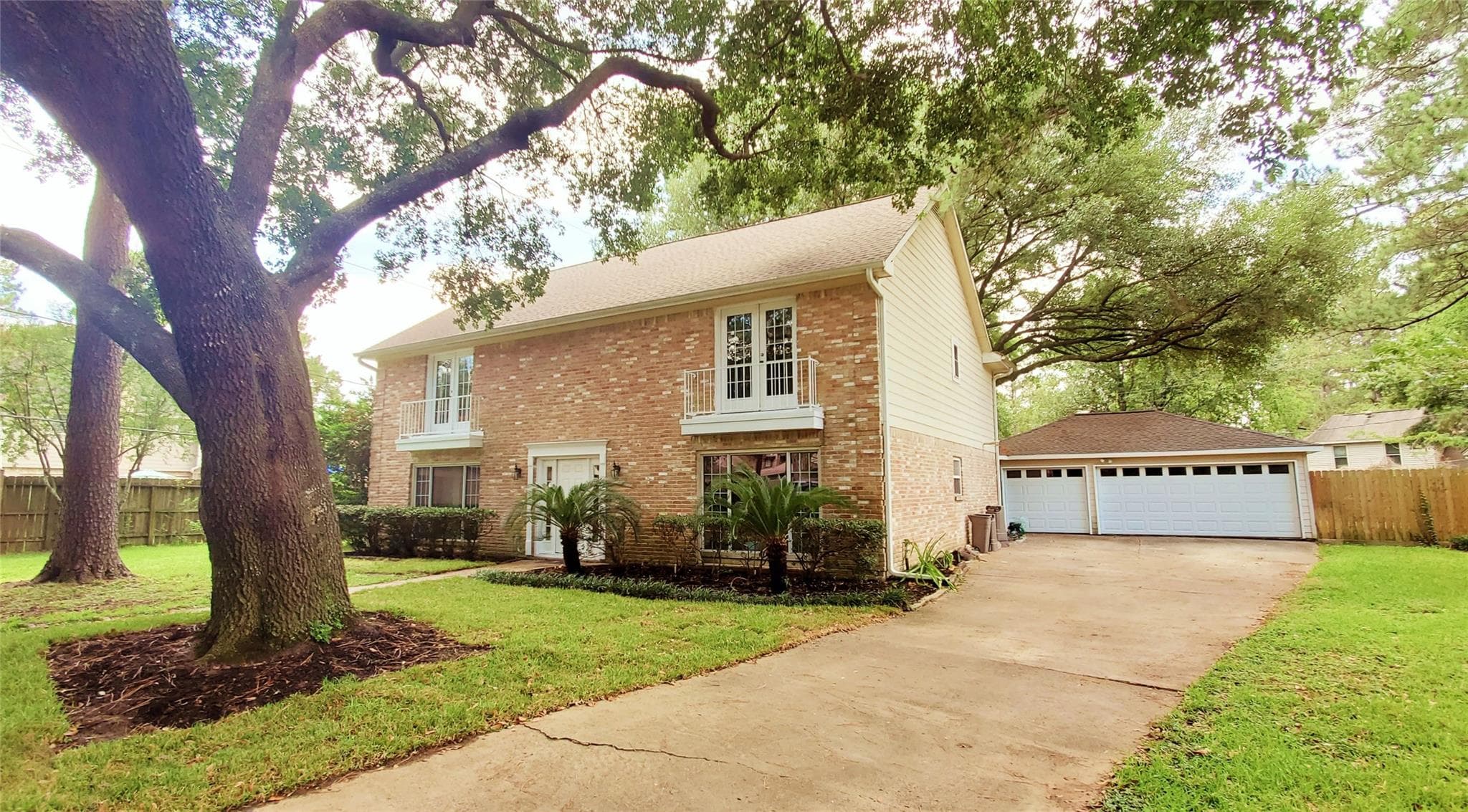 17703 Theisswood Ct