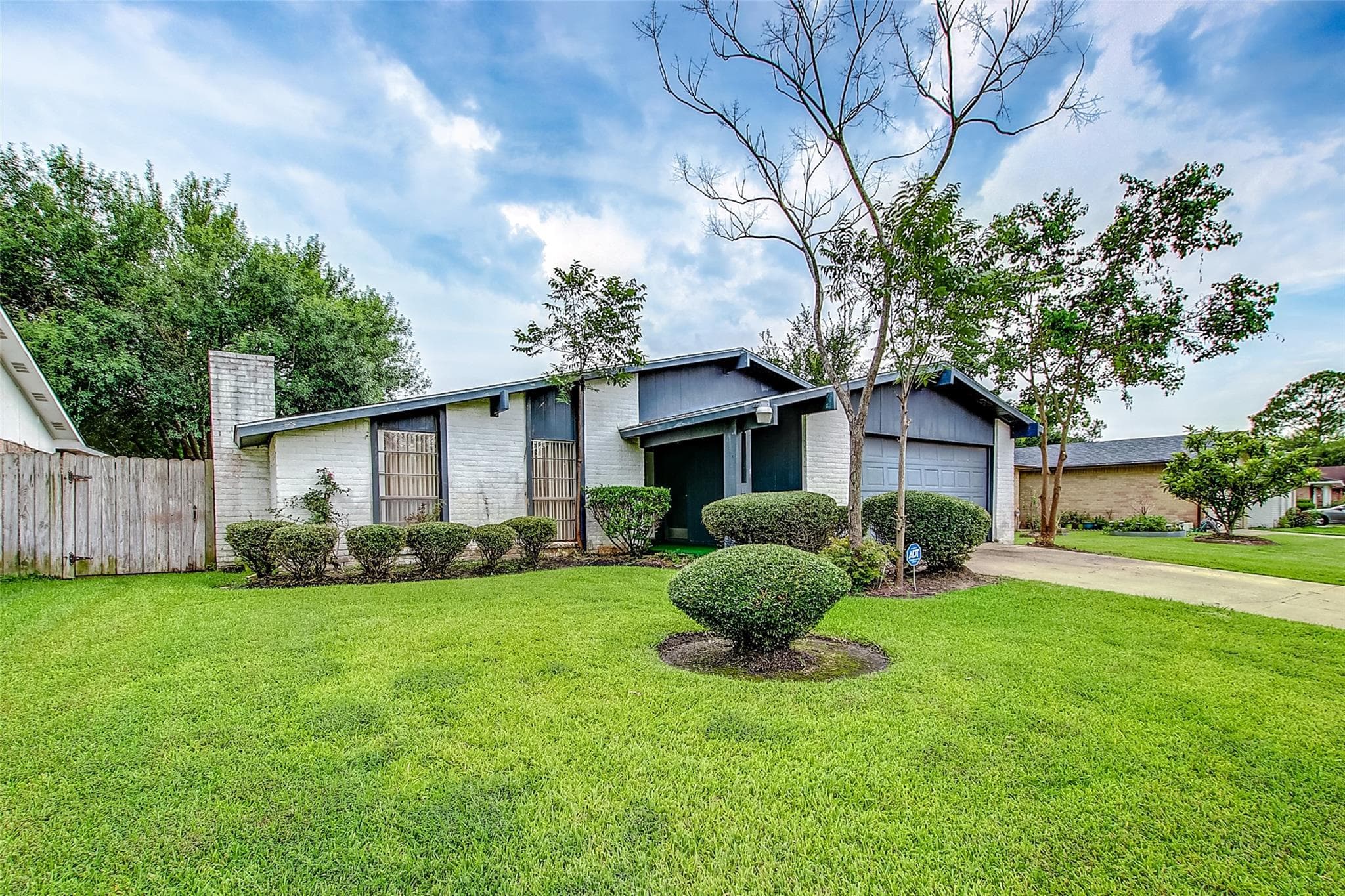 15407 Camino Del Sol Dr
